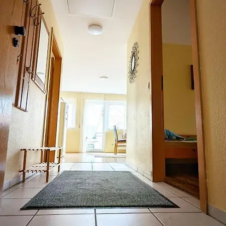 Gemuetliche Mit Balkon Lägenhet Kirchberg an der Jagst